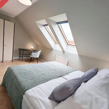 Nautilus-rowy Apartment