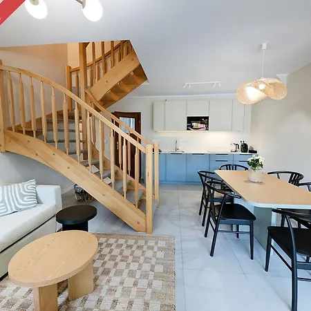 Nautilus-rowy Apartment *