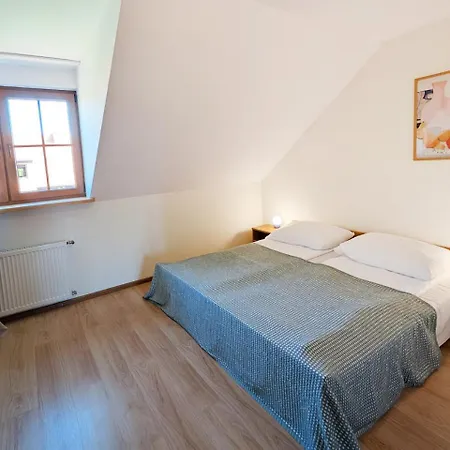 Nautilus-rowy Apartment *